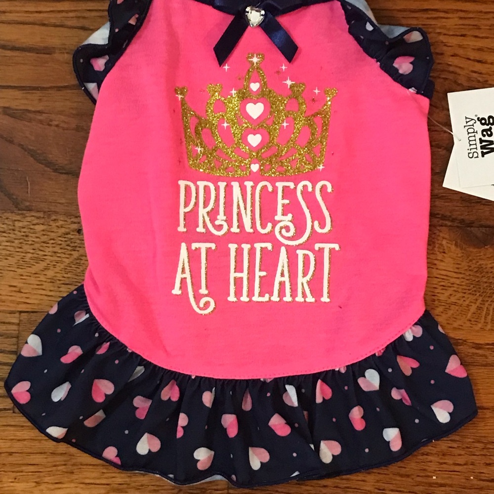 Puppy / Dog / Pet Apparel Princess at Heart Dress NWT
Crown & Hearts
Medium
Bun - Picture 1 of 14